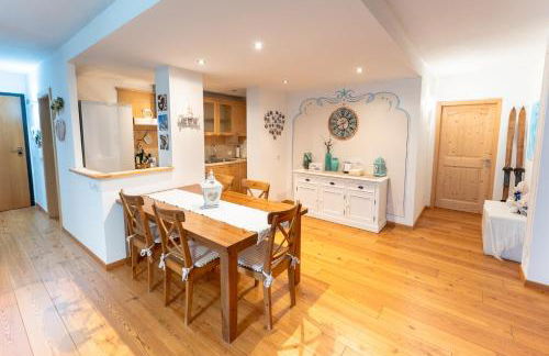 Appartamento sul lago di Molveno con ampio terrazzo - Foto 1