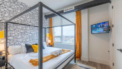 Bright and Bold Escape with NYC Views and Free Parking, Sleeps 9 and 2 Baths - Foto 4, towels