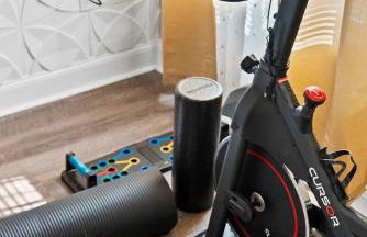 13 mins to Downtown & Stadium - Game Room - Game Day - Foto 32