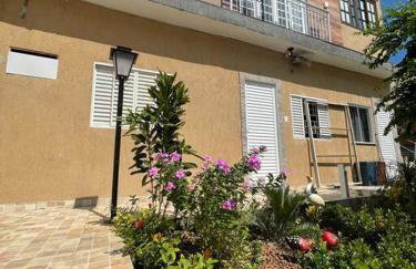 Confortável loft 4,ar, Wi-Fi, TV, 400m UNIG - Foto 41