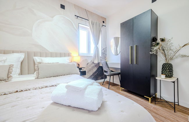 Luxury apt Near Beach w big Terrace and sea View - Foto 5