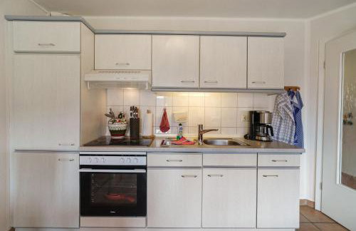 Klaus Jensen , Unter den Linden - Foto 58