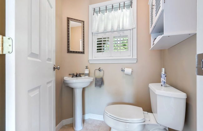 Maine Adventure 3BR Oasis Awaits! - Photo 21