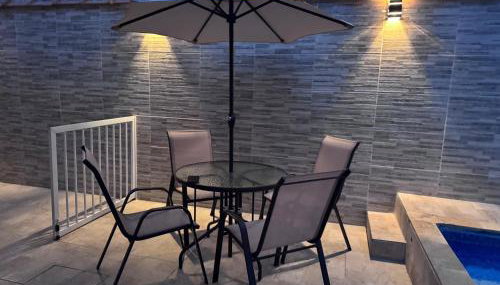 Casa com piscina garagem para 4 carros - Foto 3
