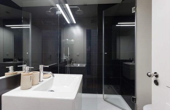 Baixa Vintage Three-Bedroom Apartment - by LU Holidays - Photo 18