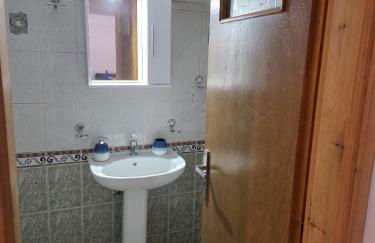 Jim's House - Photo 9