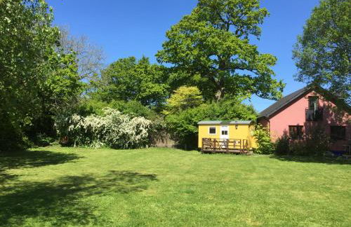 The Loft at Duffryn Mawr Self Catering Cottages - Photo 16