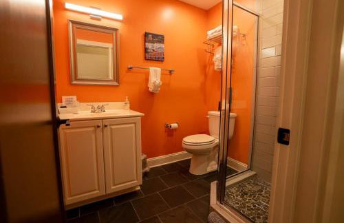 Downtown Urban Retreat 6 Beds Perfect for Groups - Foto 6