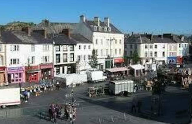 Upper Lake Chalet , Dog and Pet Friendly - Photo 18