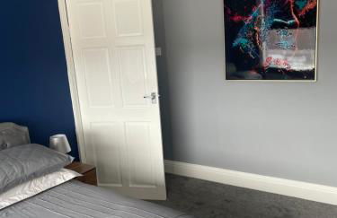 Affordable Luxury 4 Stunning apartment Sunderland close to City centre hospital Crown Works Studio and Nissan - Foto 21