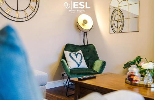 Open Plan - 3 Bedroom House - Garden and Outdoor Seating - Driveway Parking - Short Drive to City Centre - Foto 20