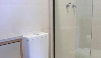 Conforto no coração da Gleba, climatizado, piscina e academia - Foto 5