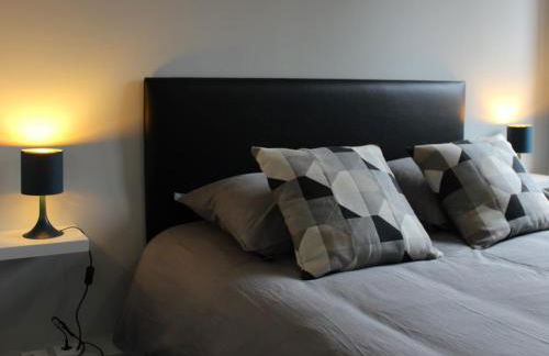 Appartement Central à Briey : 2 Ch, Cuisine équipée, Proche Commerces et Activités - FR-1-584-105 - Foto 12