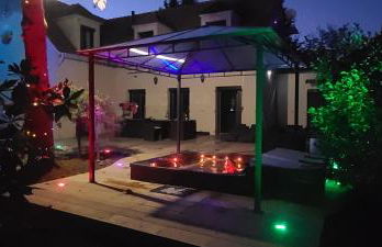 230m2 sur 3800m2 - jacuzzi 6 places - 16pers max - Foto 41