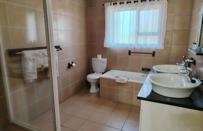 Natal Spa Hot Springs Self Catering - Photo 39