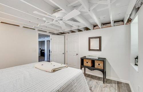 Charming Wolcott Cottage with Fire Pit and Mini Dock - Foto 31