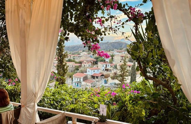 Cyprus Villages Hotel & Restaurant - Central Location - Bed & Breakfast - With Access To Pool And Stunning Views - Foto 42