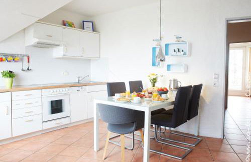 Kleine Brise mit Meerblick und Schwimmbad - Foto 2