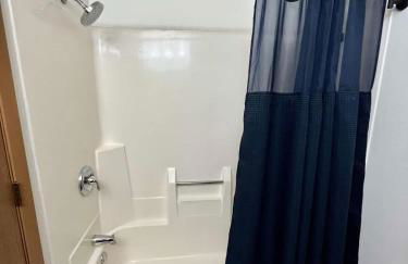 Tomah Apartment C - Veterans Street - Photo 5