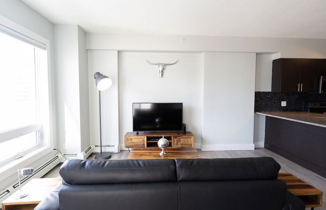 Icon 2 Apartments by Corporate Stays - Photo 26