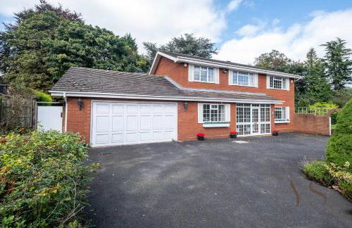 Spacious 6BR Villa in 32 Le More Birmingham with 7 Beds and Free Onsite Parking - Foto 21