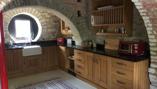 The Stable Loft, Llwynhelig Manor - Foto 4