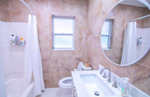 CasaHelena Poolside Paradise,Heated Pool,5min to Beach,IRB Clearwater,BBQ - Foto 7