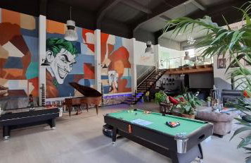 Stunning Industrial Loft in a former Power Plant Schaltzentrale - Foto 3
