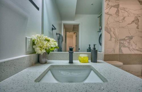 Modern & Colorful ~ 5* Location - Foto 8