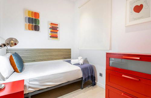 R&C APARTMENTS CLOSE to CENTER - Photo 19