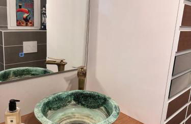 Boho style apartment - 8 mins from Paris Center - Garden and underground parking - Foto 25