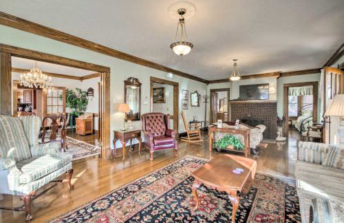 Damascus Home with Fire Pit and Views, Walk to Shops! - Foto 8