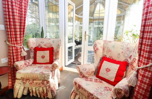 The West Wing - Photo 16