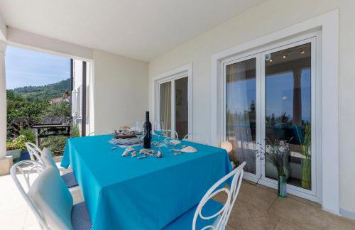 Apartments Chiara mit Meerblick und Pool und Jacuzzi - Foto 27