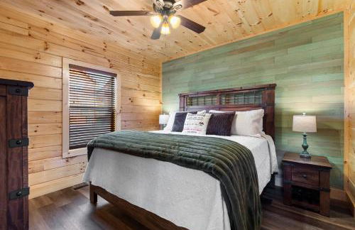 Smoky Bear Splash Top Rated Private Pool Cabin with Hot Tub, Mtn Views, Arcade Games, Excellent Location - Foto 37