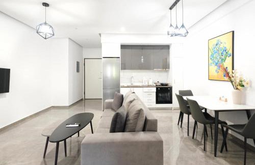 Cozy Home With Cooking Near Tram - Foto 1