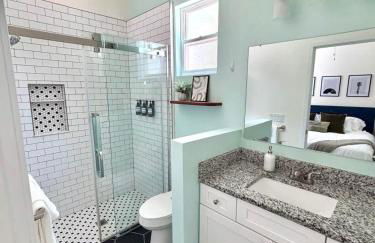 The Harmony Suite Near UF Shands & Downtown - Photo 18