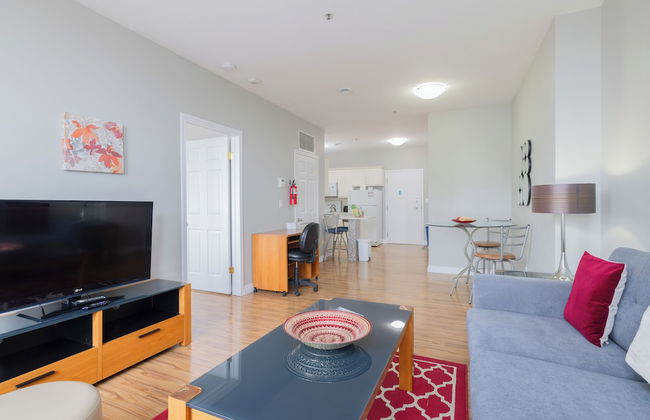 Obasa Suites At The Hamilton - Photo 1