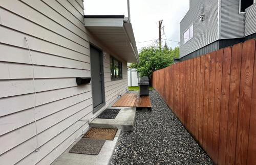 Downtown Coastal Trail 2 BDR 1 BTH Sleeps 2-6 - Photo 6