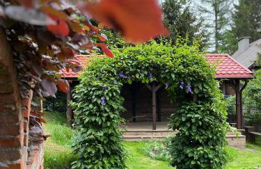 Leszczynowy domek nad jeziorem - Foto 18