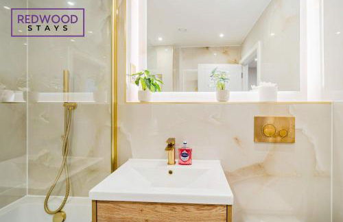 Brand New Premium Serviced Apartments, Free Parking, High-Speed WiFi By Redwood Stays - Foto 25