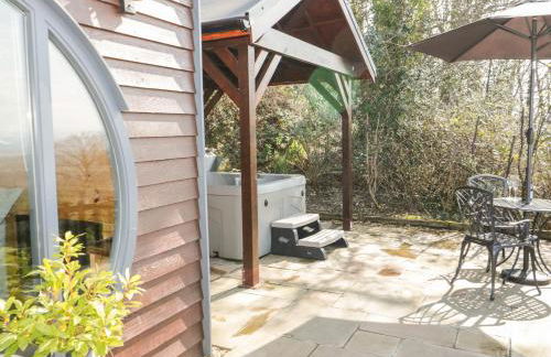 Offas Dyke Escape - Photo 16