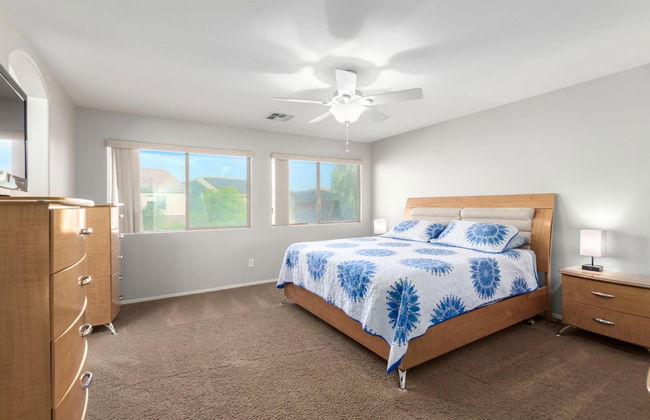 Spacious Oasis Spring Training Pool Tennis - Photo 17