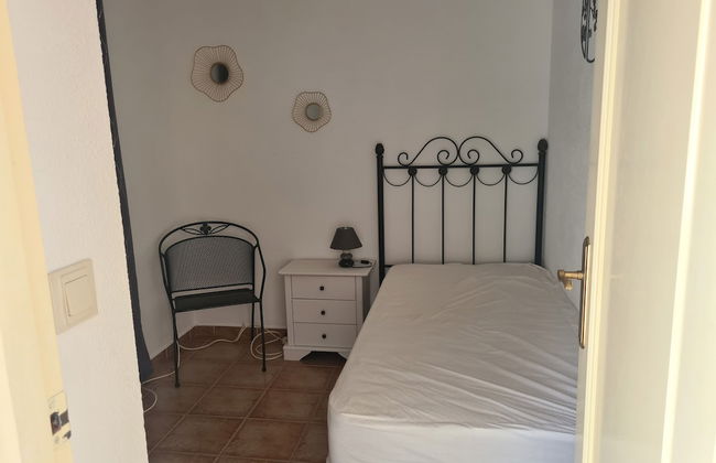 Les Cactus Remarkable 7 bed Villa - Private Pool - Photo 4