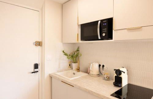 Elegant studio between train station and city center - Foto 5