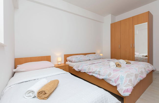 Apartments Villa Milas With Pool - Foto 1