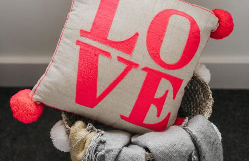 Littlefields - With hot tub, garden, private parking and short walk to beach - Foto 23