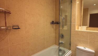 1 Bedroom City Centre Apartment - Sleeps 4 - Foto 4, Shower