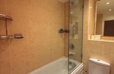 1 Bedroom City Centre Apartment - Sleeps 4 - Foto 4