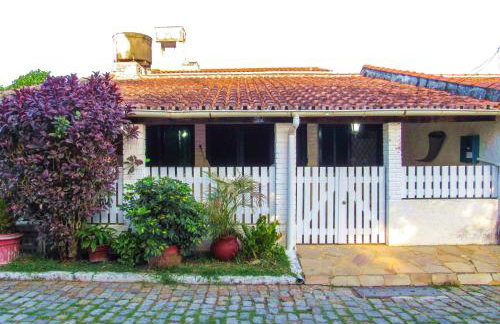 Casa c churrasq e lazer perto do mar, Cabo Frio RJ - Foto 1